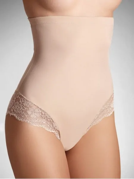 Modeling high panties with lace Eldar Vetina