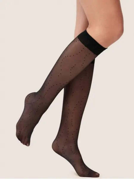 Gabriella Agna 20 den Dotted Pattern Sheer Knee-Highs