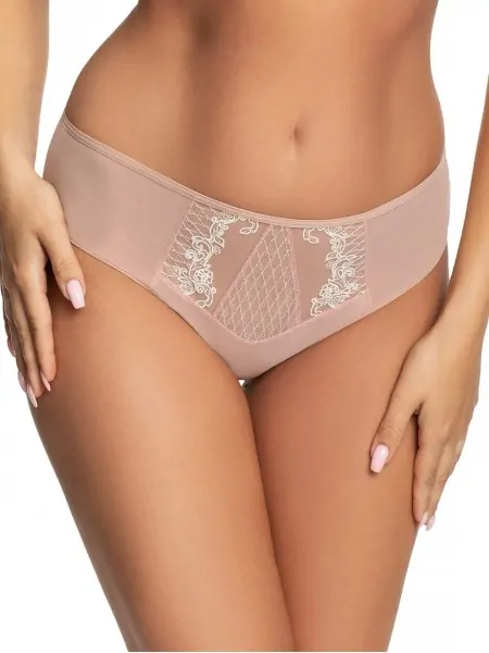 Женские трусики бразилиана с нежной вышивкой Gorsenia Blanche K691