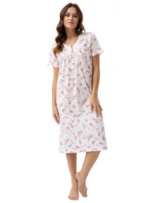 Ночная рубашка женская длиной за колено / хлопковое домашнее платье для гармонии и покоя с принтом из нежных цветов и застёжкой на пуговицы Luna 082 W/24