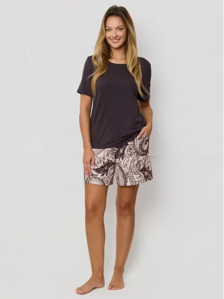 Women’s loungewear / pyjama set with a brown viscose T-shirt and chocolate-cream patterned cotton shorts Mefemi Iris