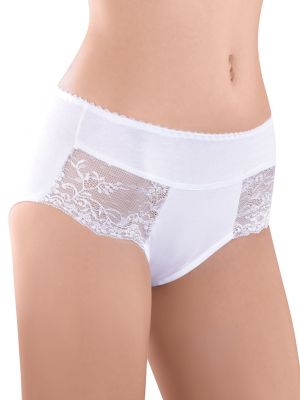 Women's shorts with lace Modo M104