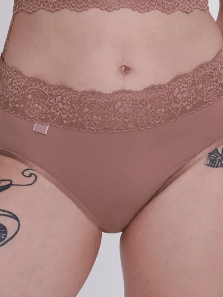 Закриті трусики з мережевим поясом Sloggi Romance Midi Mocca