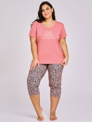На картинке изображено - Женская пижама / домашний комплект 2XL-3XL: однотонная футболка с принтом на груди и капри с цветочным узором Taro 3171 Amara | фото 1
