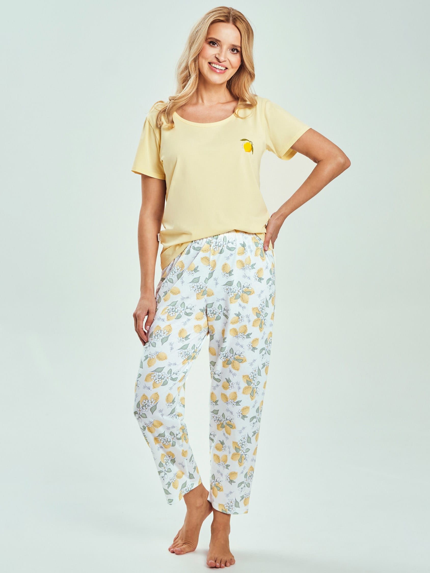 Women's Cotton Pyjama Set with 7/8 Trousers Taro 3532 Frida #2 Women's Cotton Pyjama Set with 7/8 Trousers Taro 3532 Frida #2